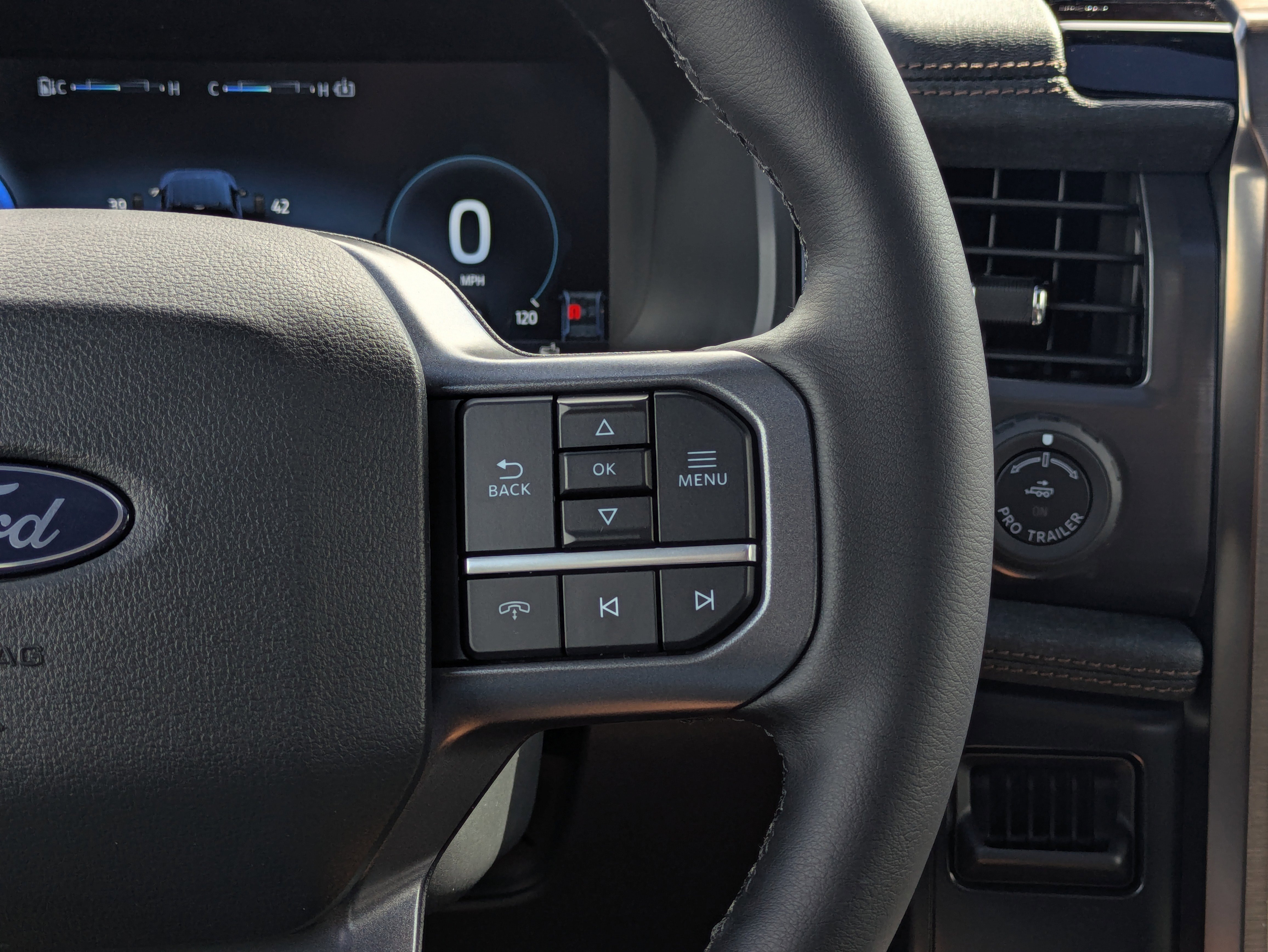 New 2025 Ford F150 Lightning Lariat AWD/4WD image 44