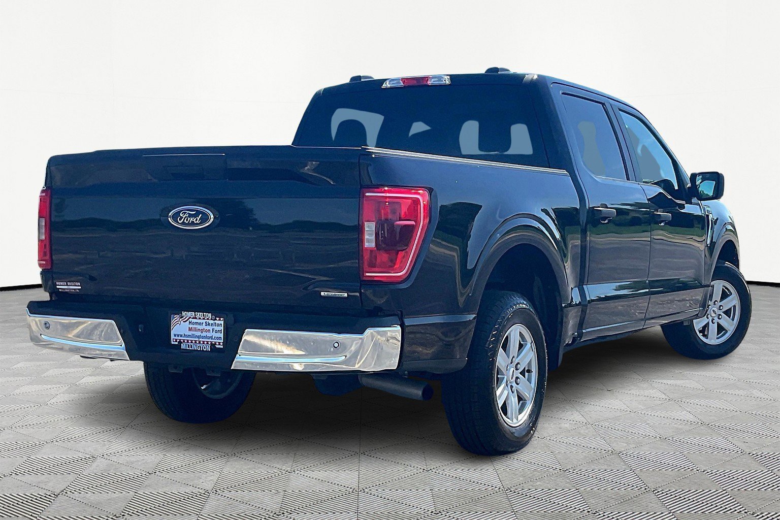 Used 2023 Ford F150 XLT image 11