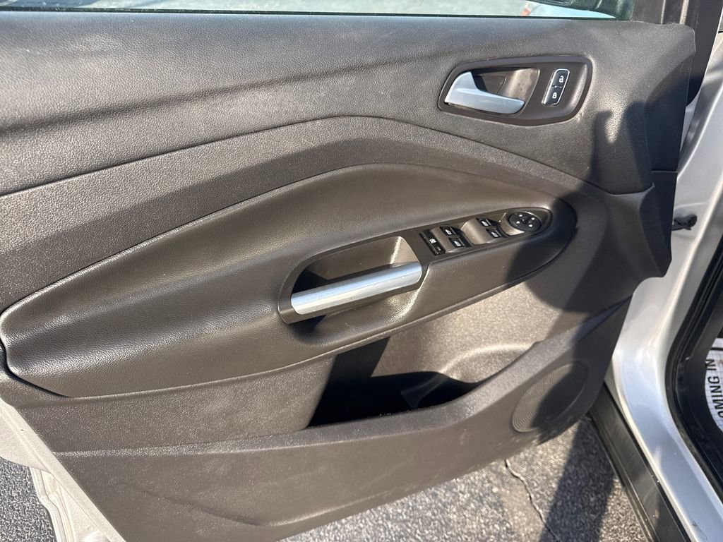 Used 2014 Ford Escape SE image 22