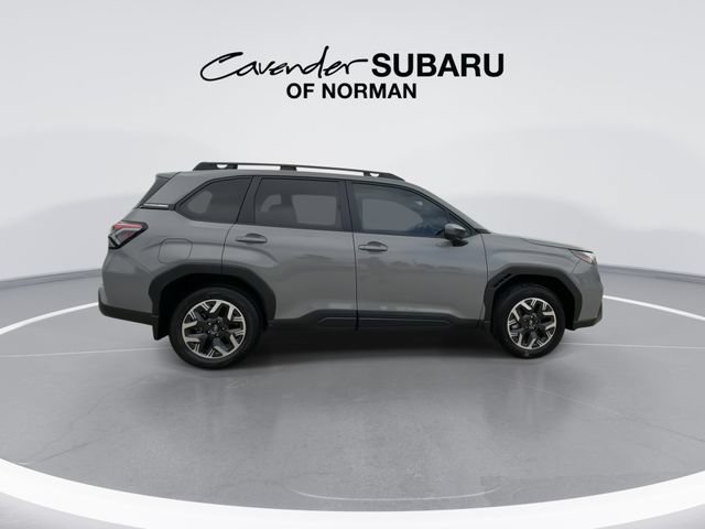 Used 2026 Subaru Forester Premium AWD/4WD image 9