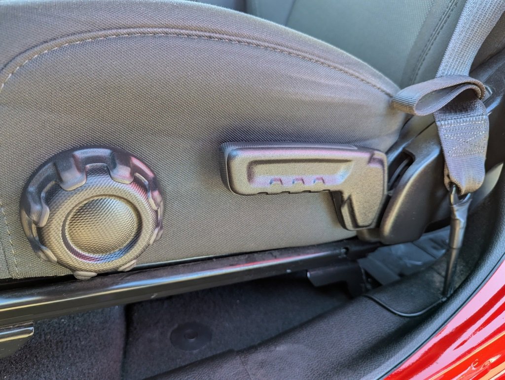 Used 2022 Jeep Gladiator Willys image 28