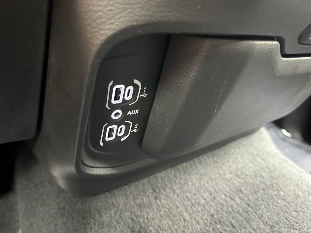 Used 2025 RAM 1500 Big Horn RWD image 71