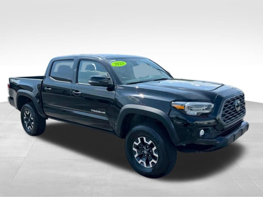 Used 2023 Toyota Tacoma TRD Off-Road AWD/4WD image 10