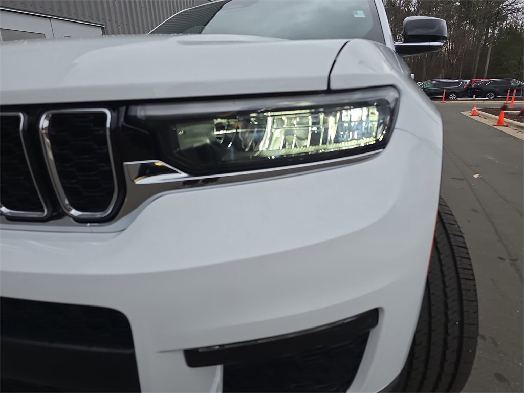 New 2025 Jeep Grand Cherokee L Limited w/ MOPAR Finishing Package image 34