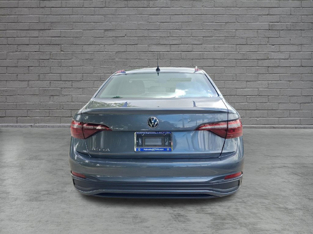 Certified 2024 Volkswagen Jetta S FWD image 8