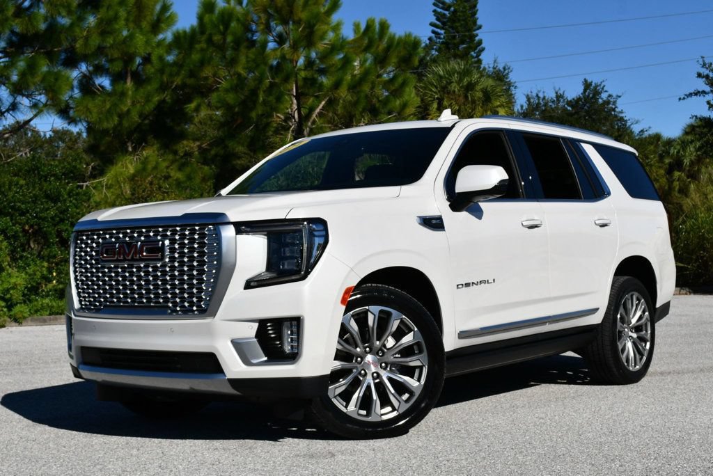 Used 2021 GMC Yukon Denali w/ Denali Premium Package RWD image 26