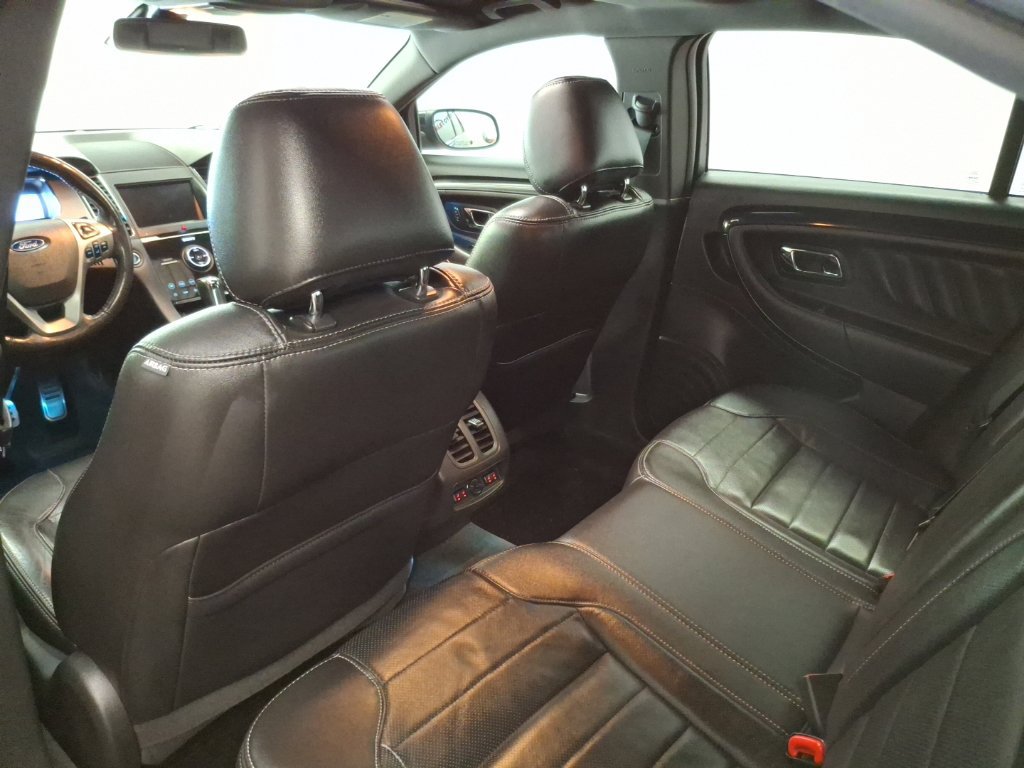 Used 2013 Ford Taurus SHO AWD/4WD image 16
