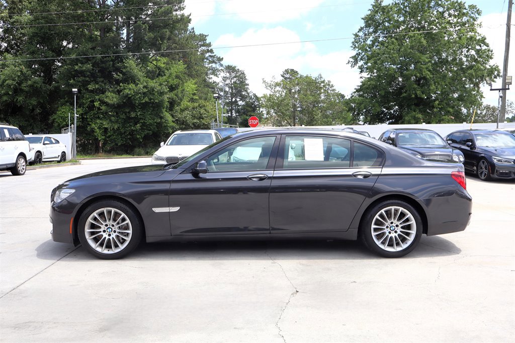 Used 2014 BMW 750Li RWD image 4