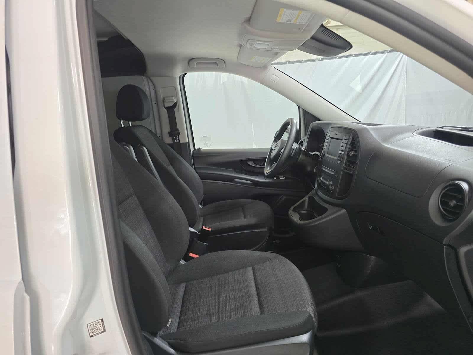 Used 2020 Mercedes-Benz Metris image 13