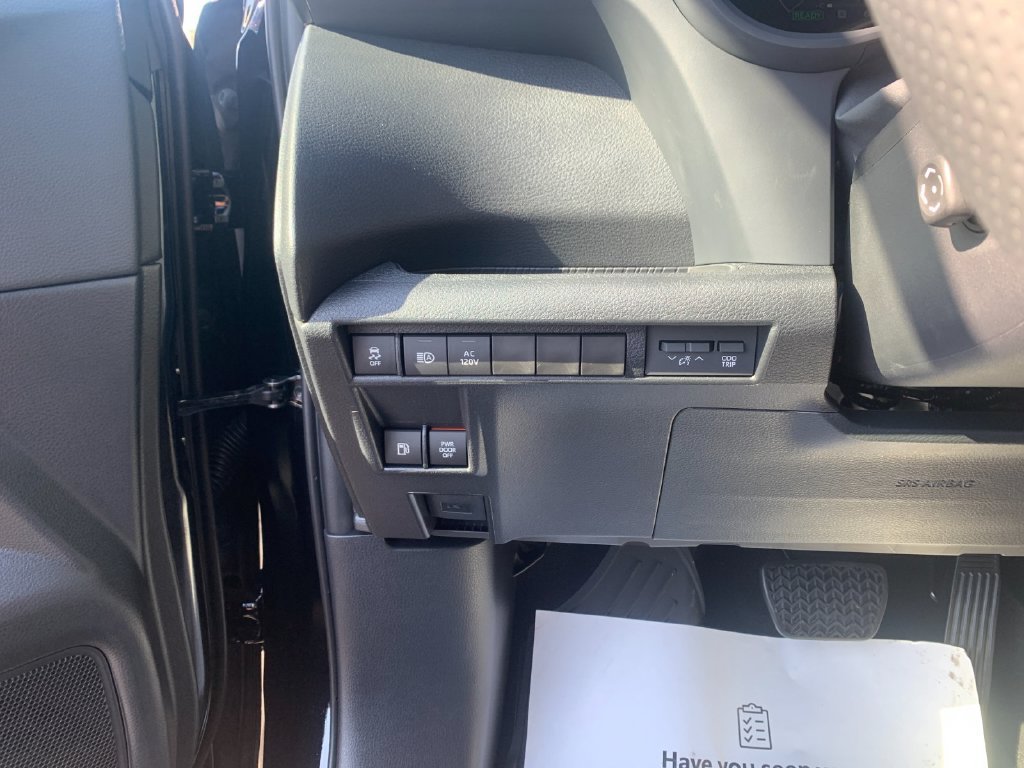 New 2026 Toyota Sienna Limited FWD image 30
