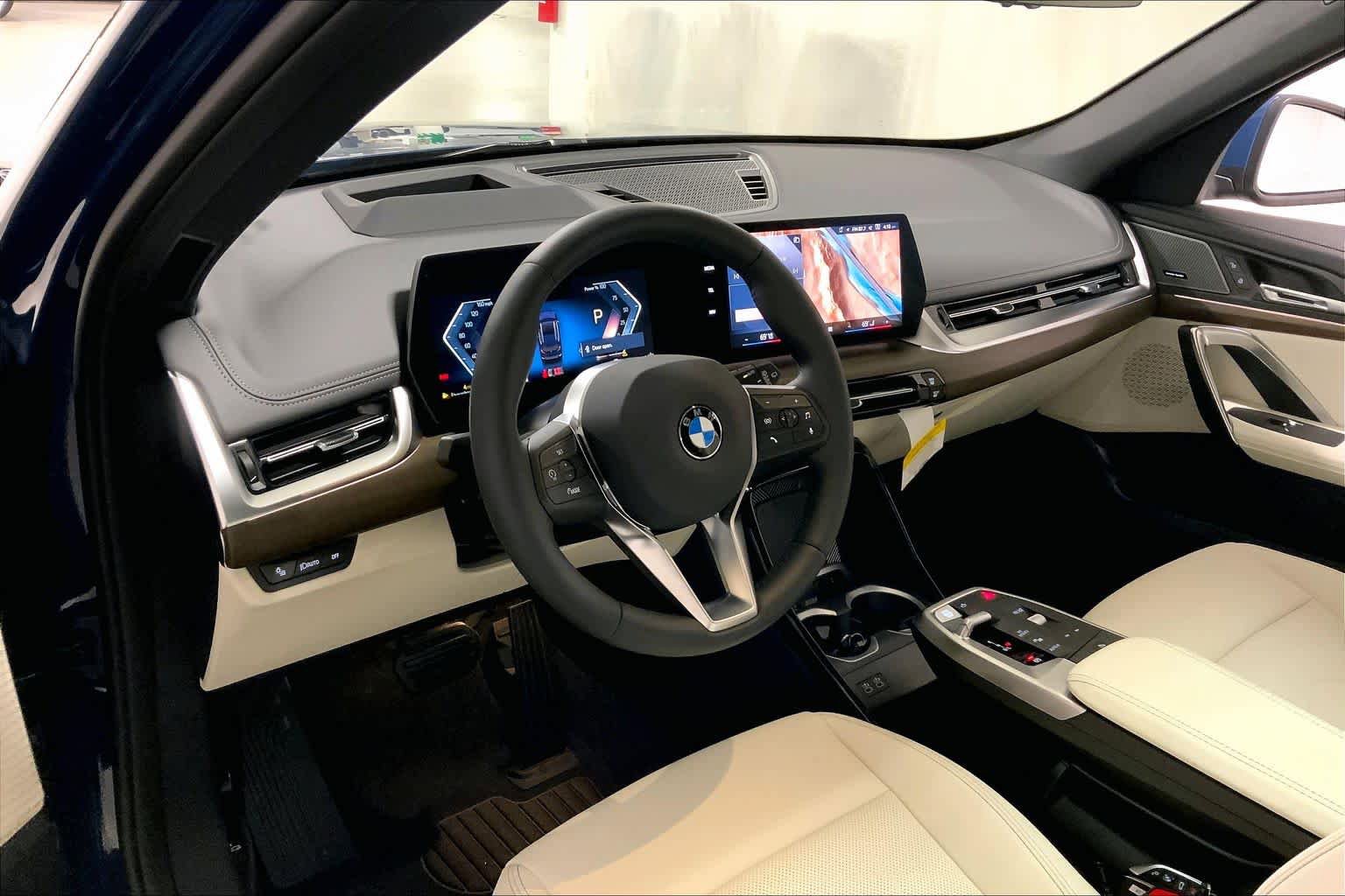 New 2026 BMW X1 xDrive28i w/ Technology Package AWD/4WD image 8
