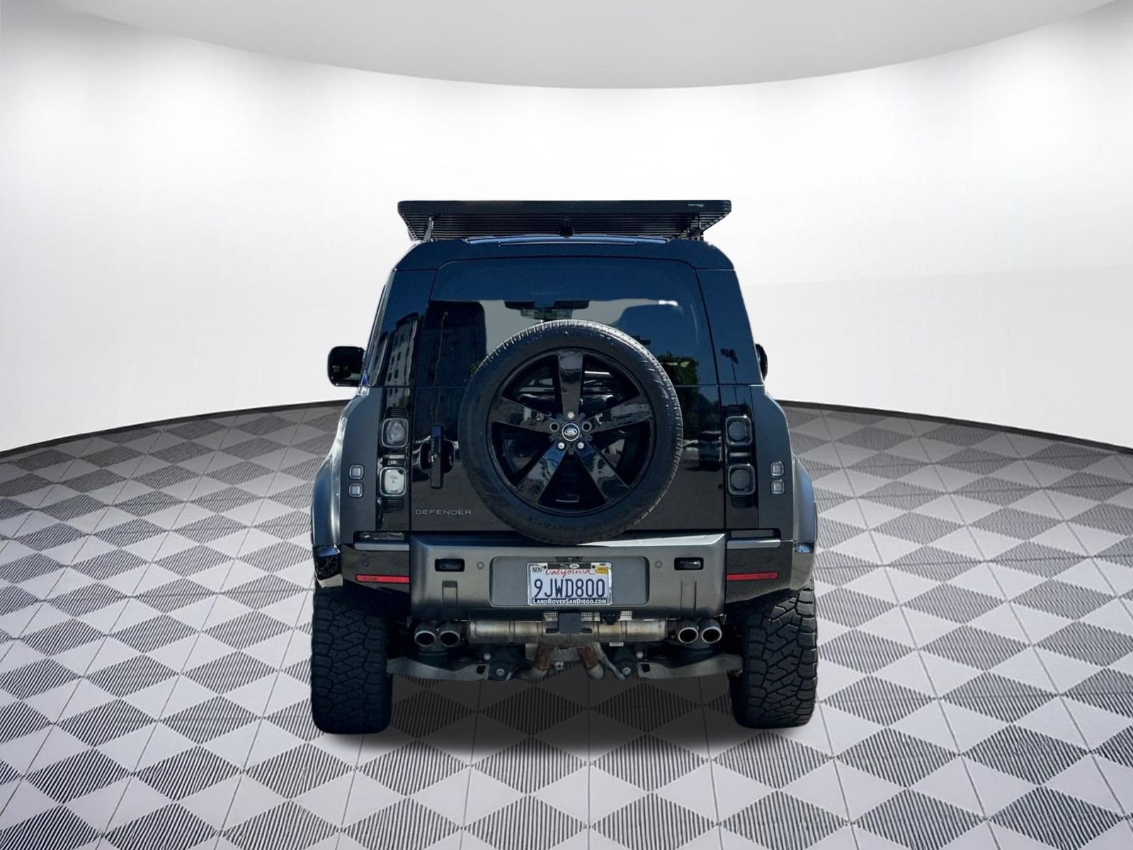 Used 2024 Land Rover Defender 110 Carpathian Edition AWD/4WD image 9