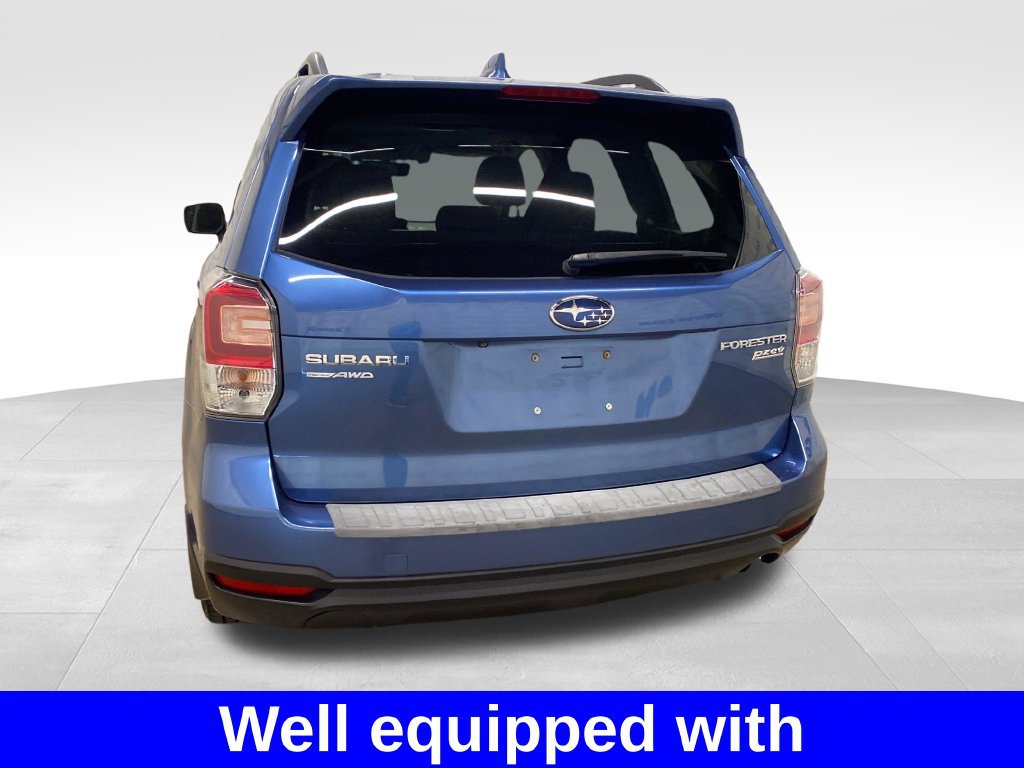 Used 2017 Subaru Forester 2.5i Premium AWD/4WD image 3