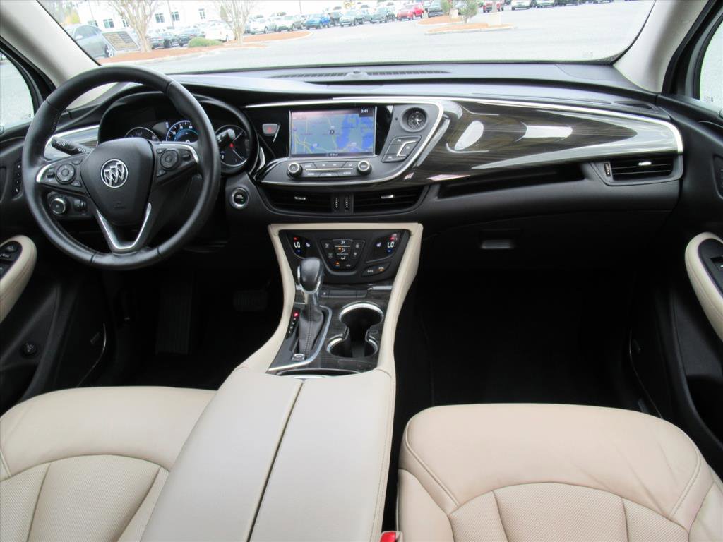 Used 2020 Buick Envision Premium image 11