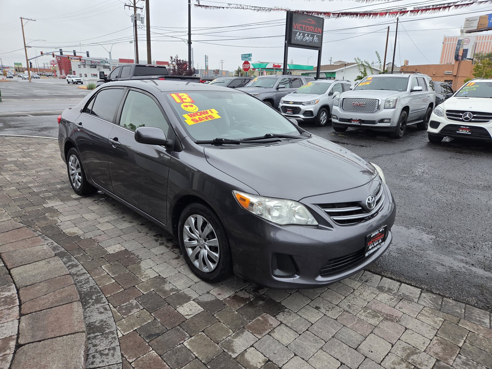 Used 2013 Toyota Corolla LE FWD image 1