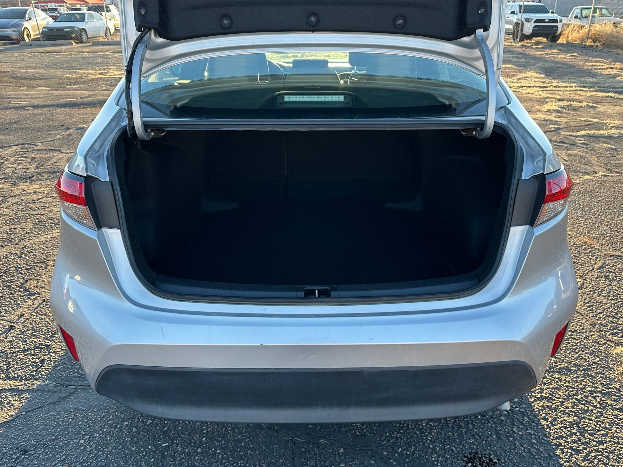 Used 2024 Toyota Corolla LE image 30