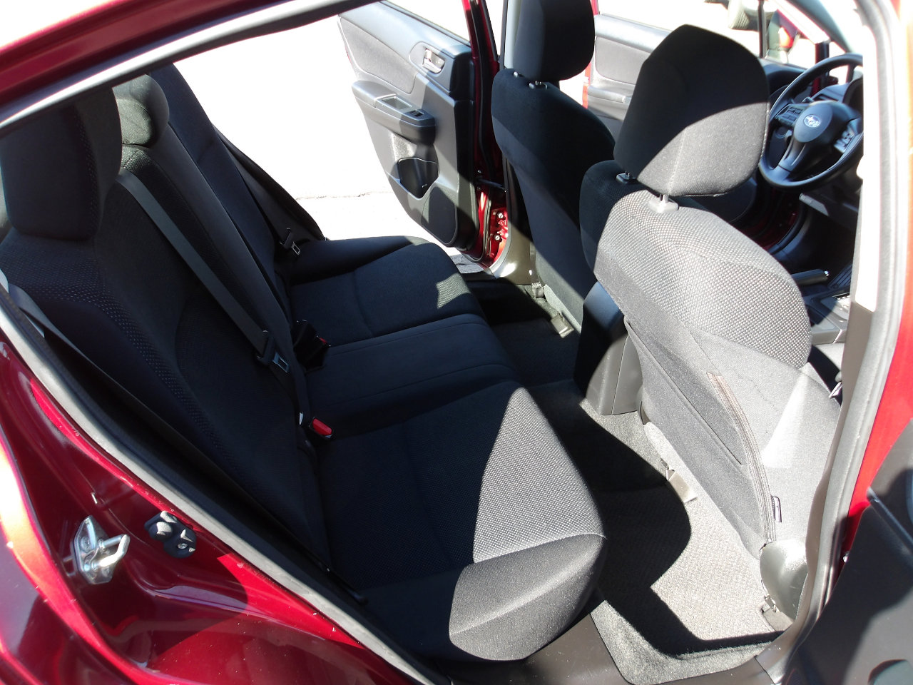 Used 2013 Subaru Impreza 2.0i Premium w/ All-Weather Pkg image 11