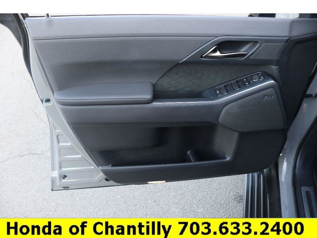 Used 2024 Lexus GX 550 image 24