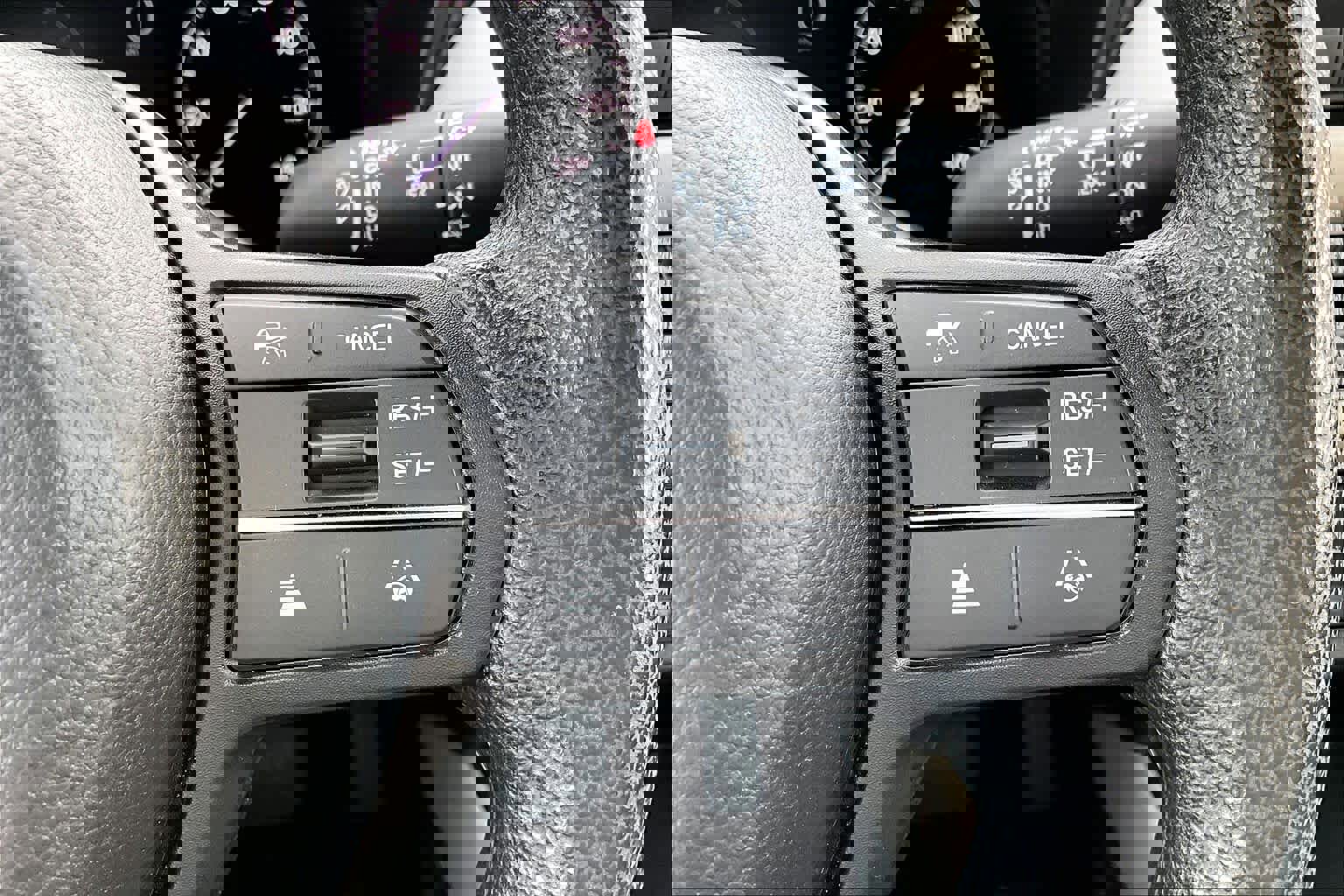 Used 2023 Honda HR-V LX image 22