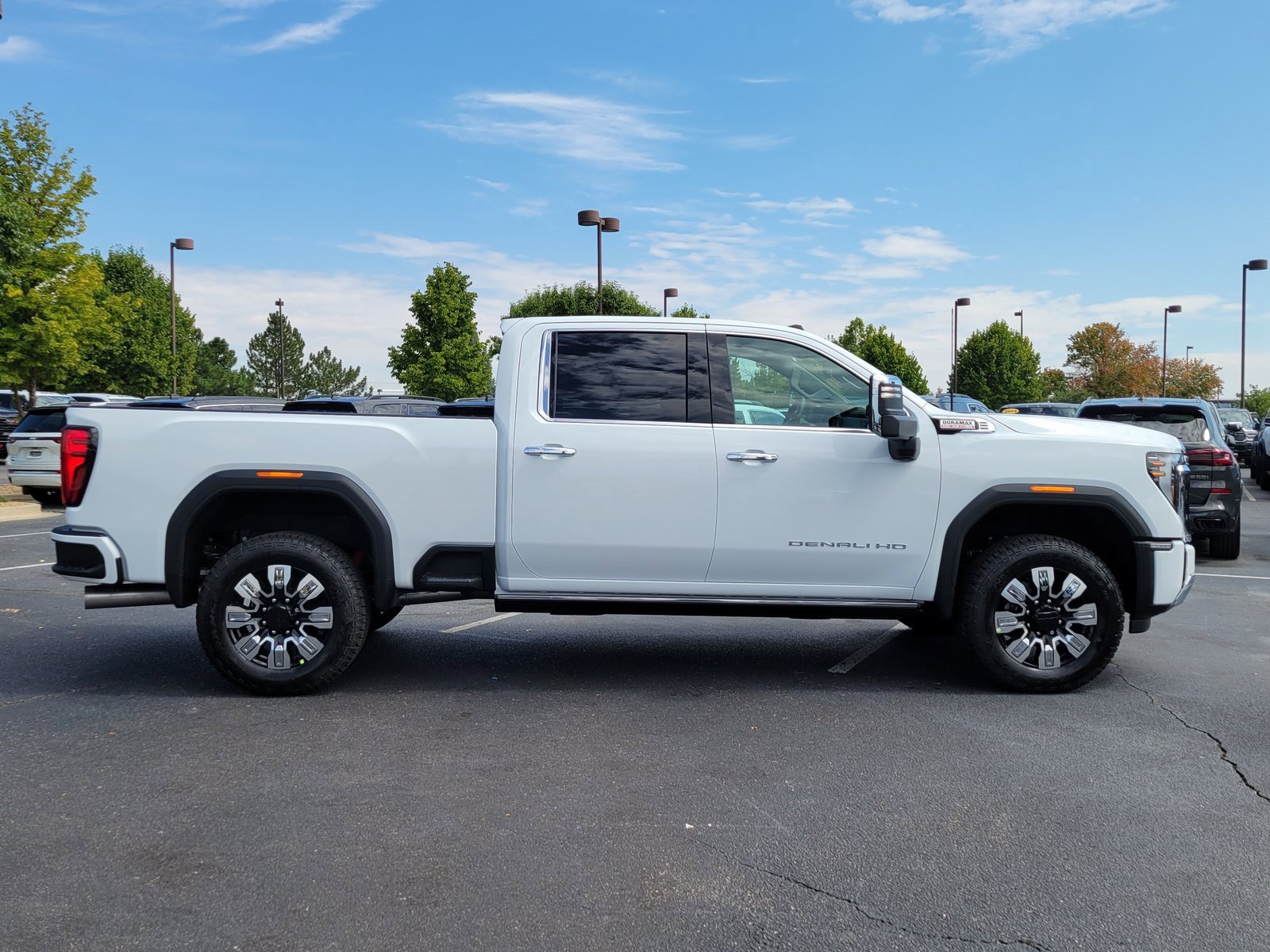 New 2026 GMC Sierra 2500 Denali w/ Denali Reserve Package image 2