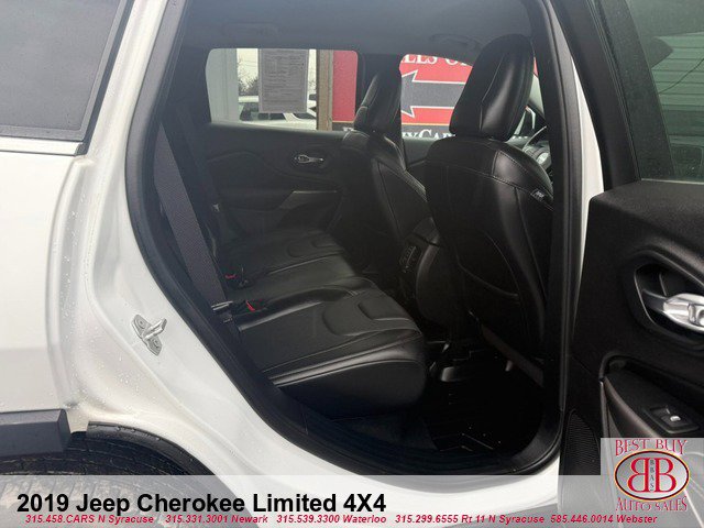 Used 2019 Jeep Cherokee Limited image 13