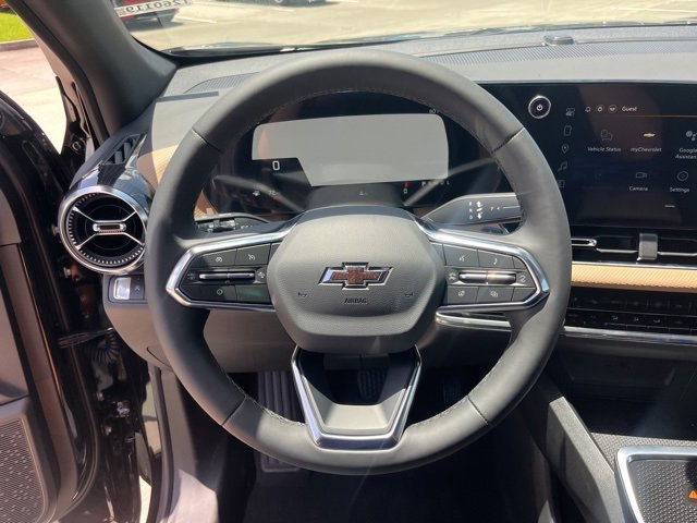 New 2026 Chevrolet Equinox ACTIV w/ Convenience Package III image 17