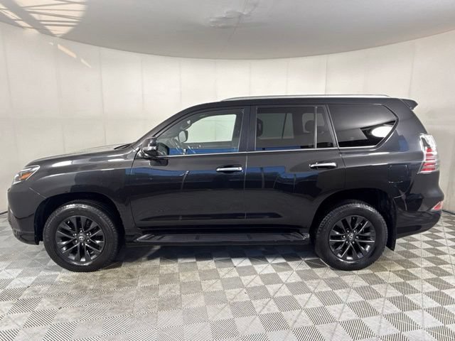 Certified 2022 Lexus GX 460 Premium w/ Premium Plus Package AWD/4WD image 3