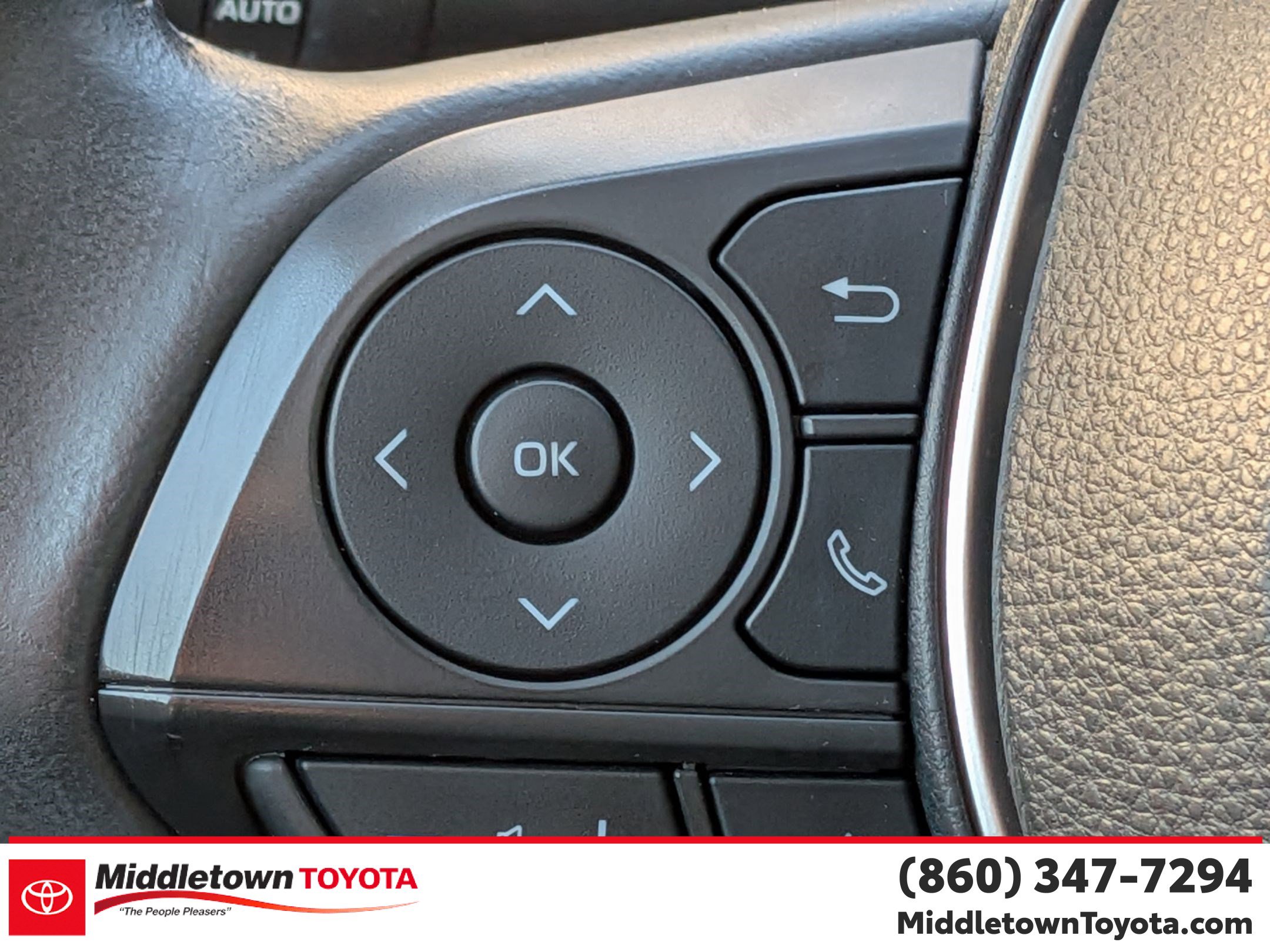 Used 2023 Chevrolet Colorado LT image 19