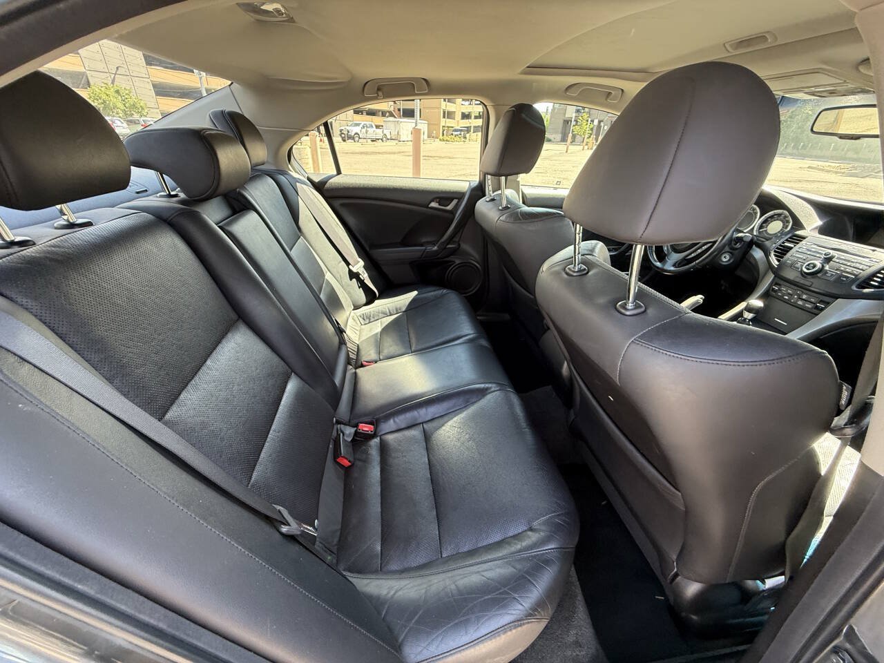 Used 2010 Acura TSX w/ Technology Package FWD image 22