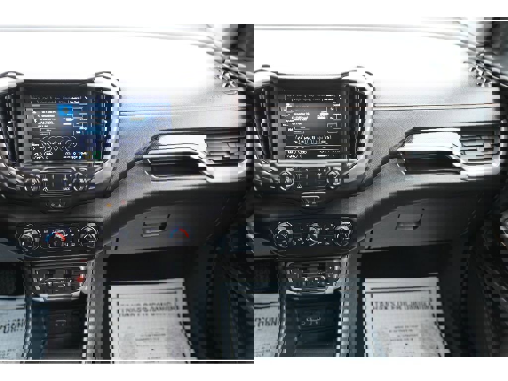 Used 2023 GMC Terrain AT4 image 18