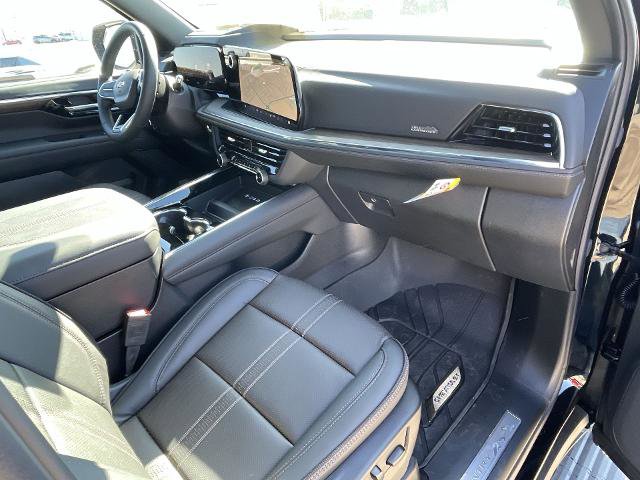 New 2025 Chevrolet Suburban High Country image 80