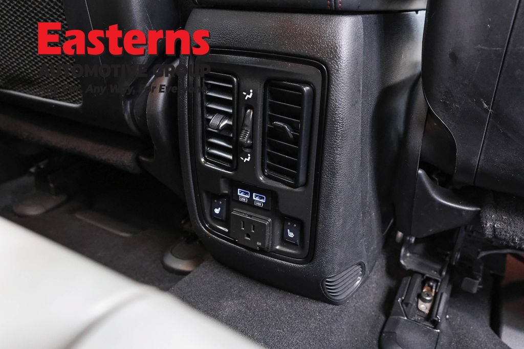 Used 2024 Dodge Durango GT RWD image 23