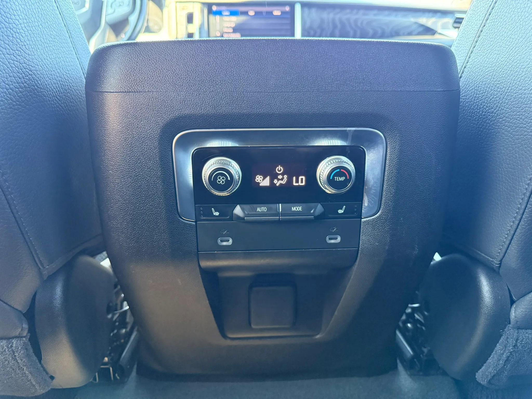 Used 2021 GMC Yukon Denali AWD/4WD image 35