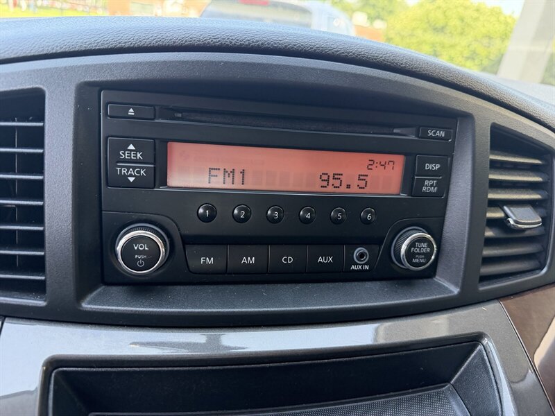 Used 2015 Nissan Quest S FWD image 20