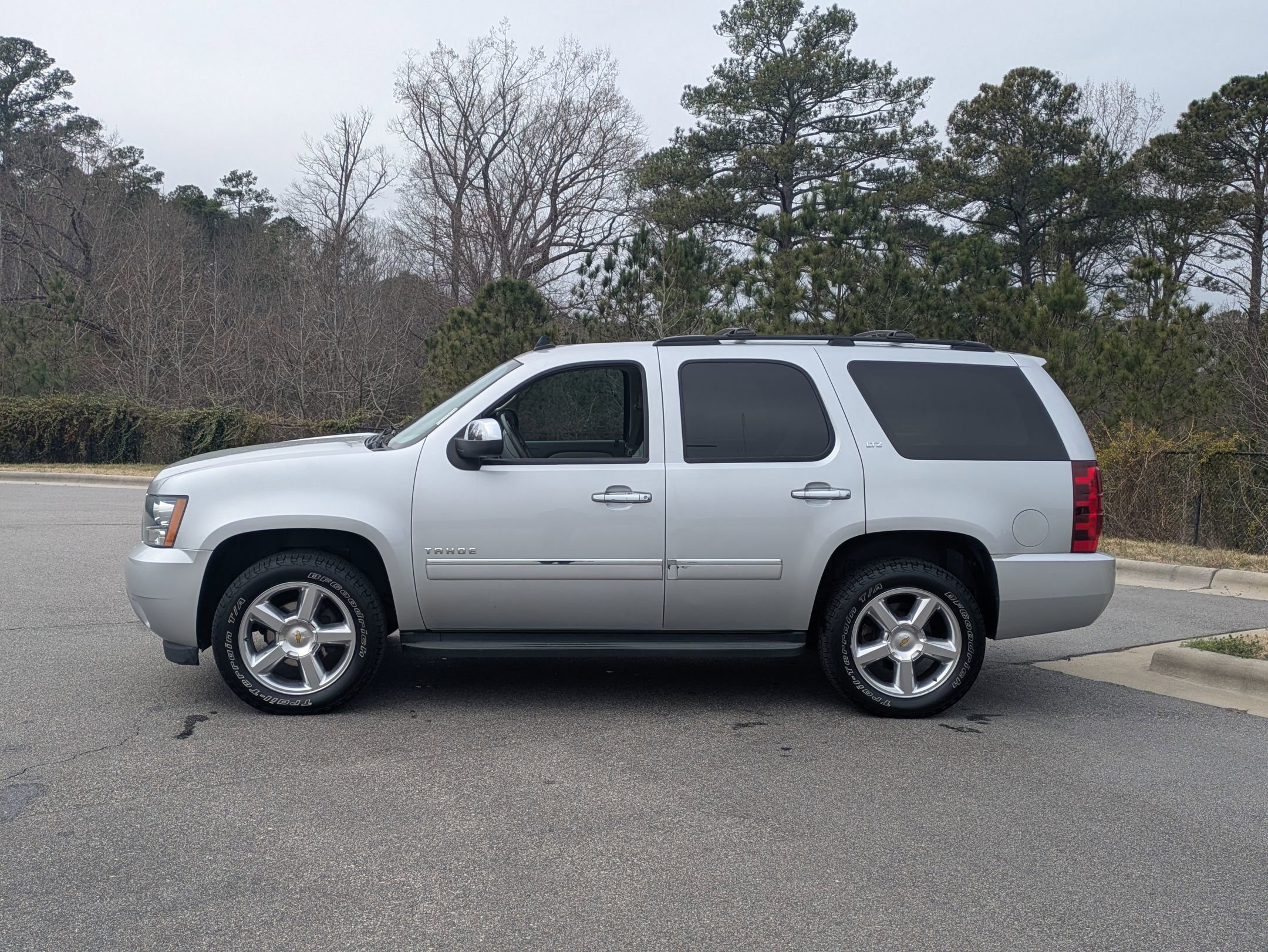 Used 2013 Chevrolet Tahoe LTZ image 8