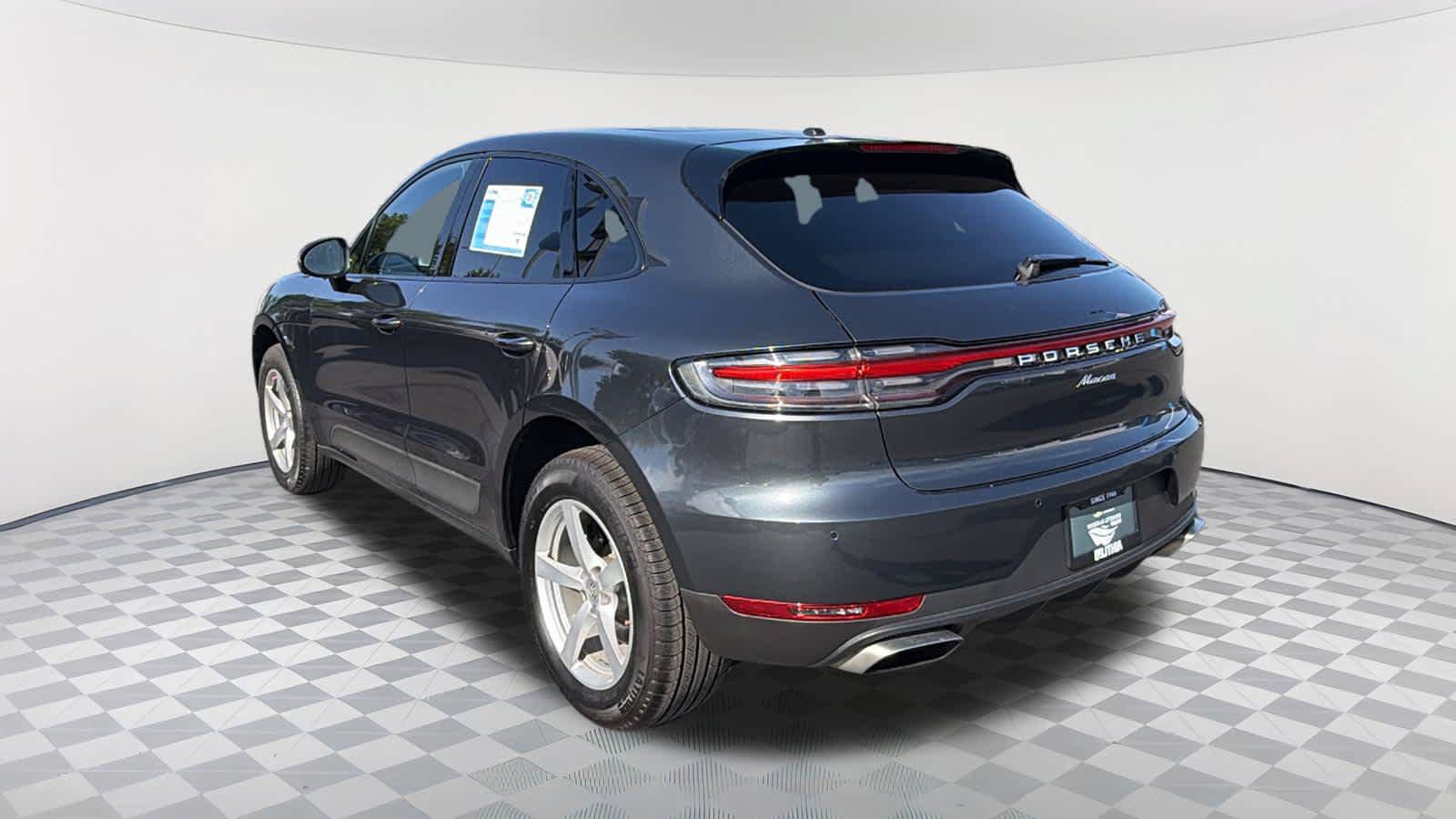 Used 2020 Porsche Macan AWD/4WD image 7