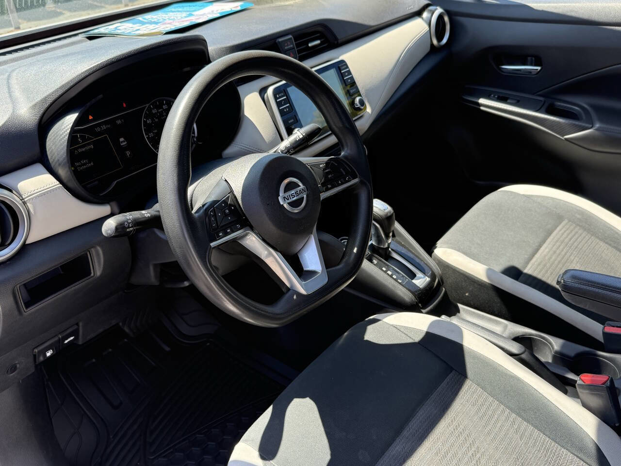 Used 2020 Nissan Versa SV image 23