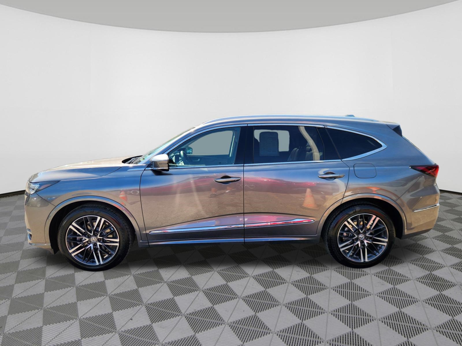 Certified 2026 Acura MDX w/ Advance Package AWD/4WD image 5