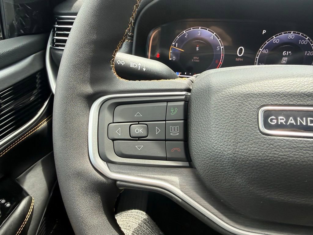 New 2026 Jeep Grand Wagoneer 4WD image 18