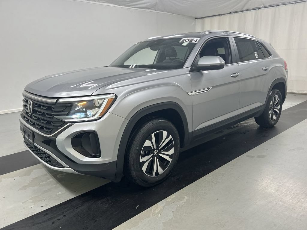 Used 2024 Volkswagen Atlas Cross Sport SE AWD/4WD image 5