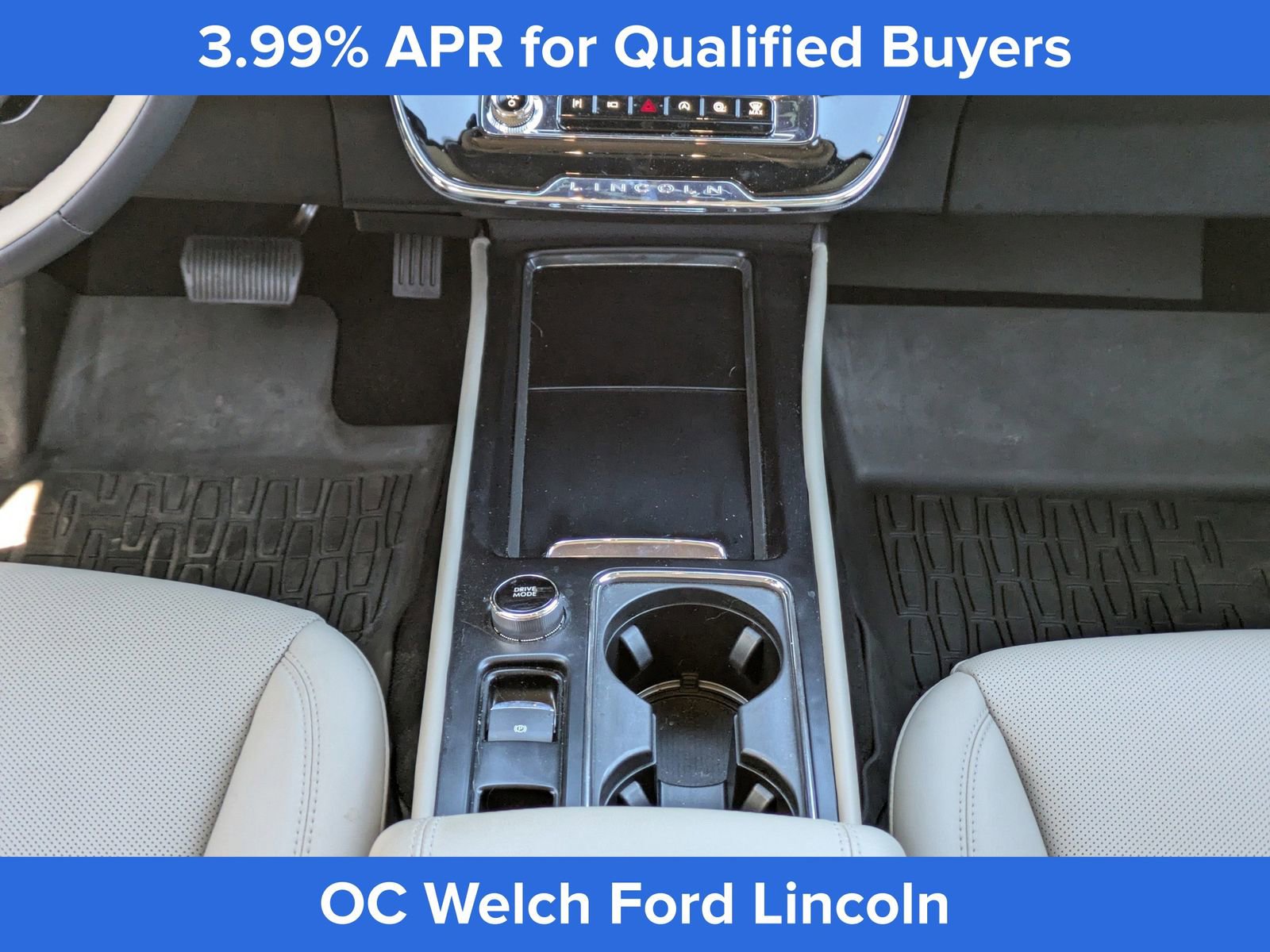 Used 2025 Lincoln Corsair FWD w/ Equipment Group 101A image 21