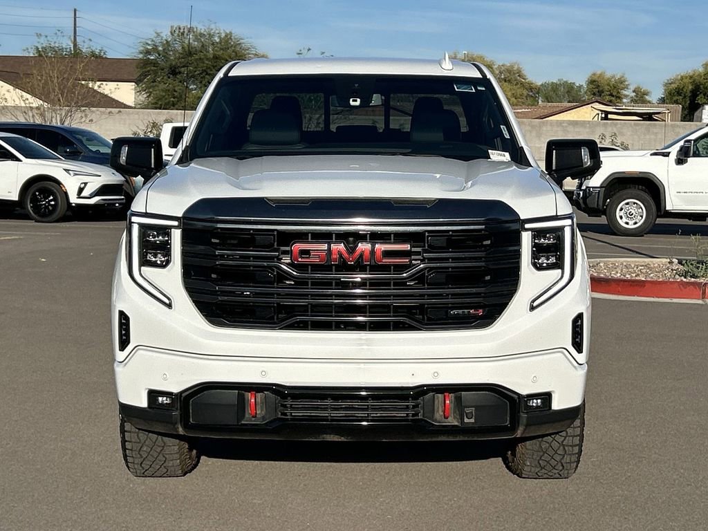 Used 2024 GMC Sierra 1500 AT4 w/ AT4 Preferred Package AWD/4WD image 3
