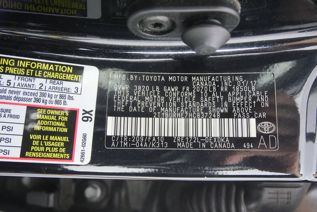 Used 2017 Toyota Corolla L FWD image 12