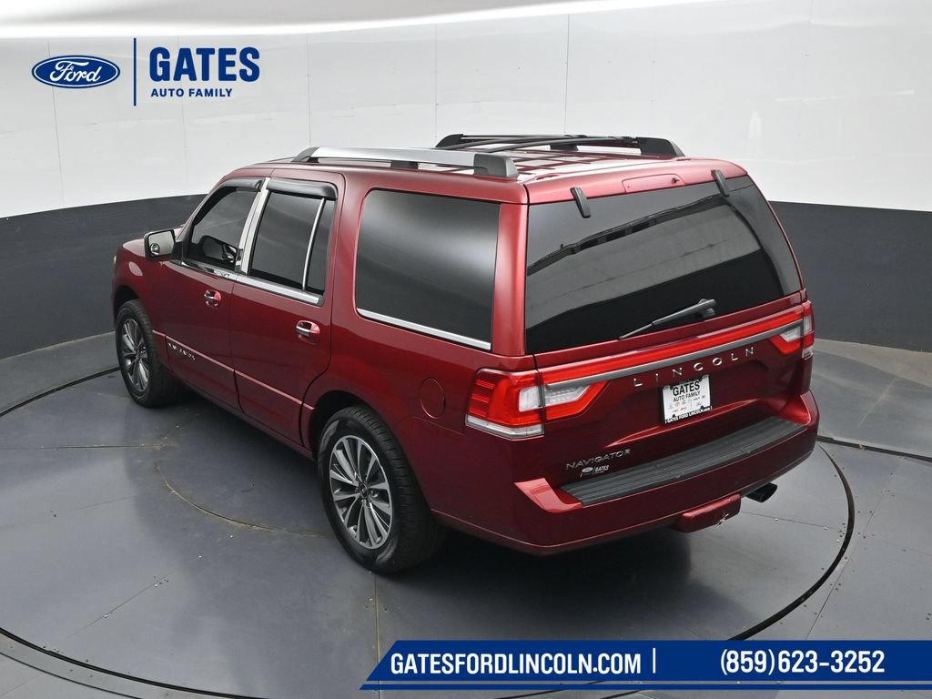 Used 2017 Lincoln Navigator Select AWD/4WD image 56