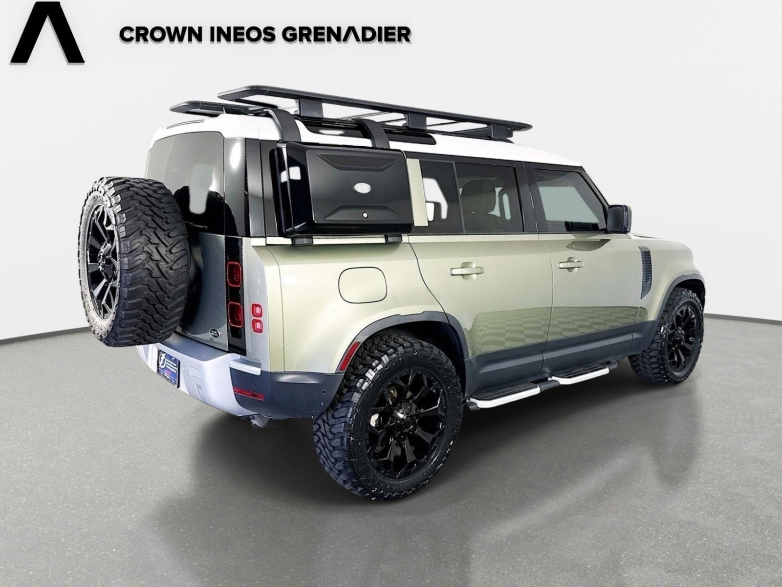 Used 2020 Land Rover Defender 110 S AWD/4WD image 5