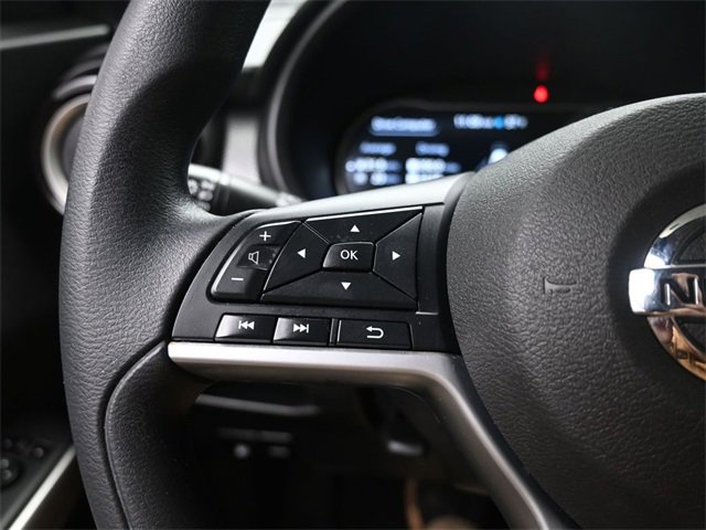 Used 2019 Nissan Kicks SV image 17