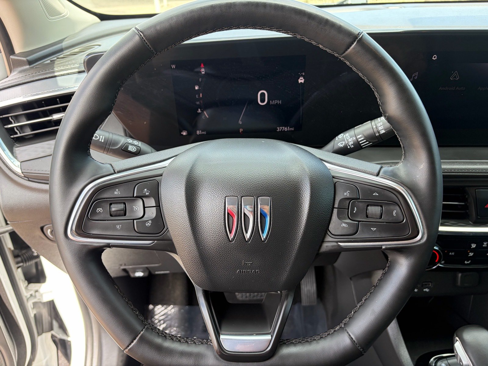 Used 2024 Buick Encore GX Sport Touring w/ Comfort Package FWD image 14