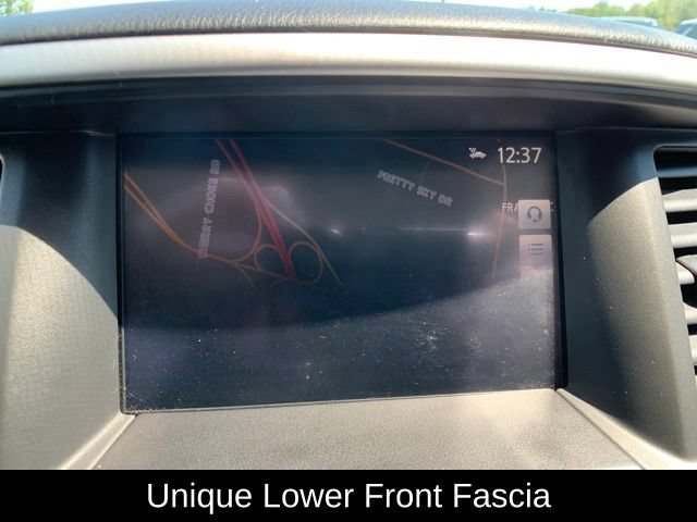 Used 2019 Nissan Pathfinder SL AWD/4WD image 17