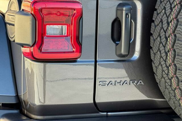 New 2027 Jeep Wrangler Unlimited Sahara AWD/4WD image 23