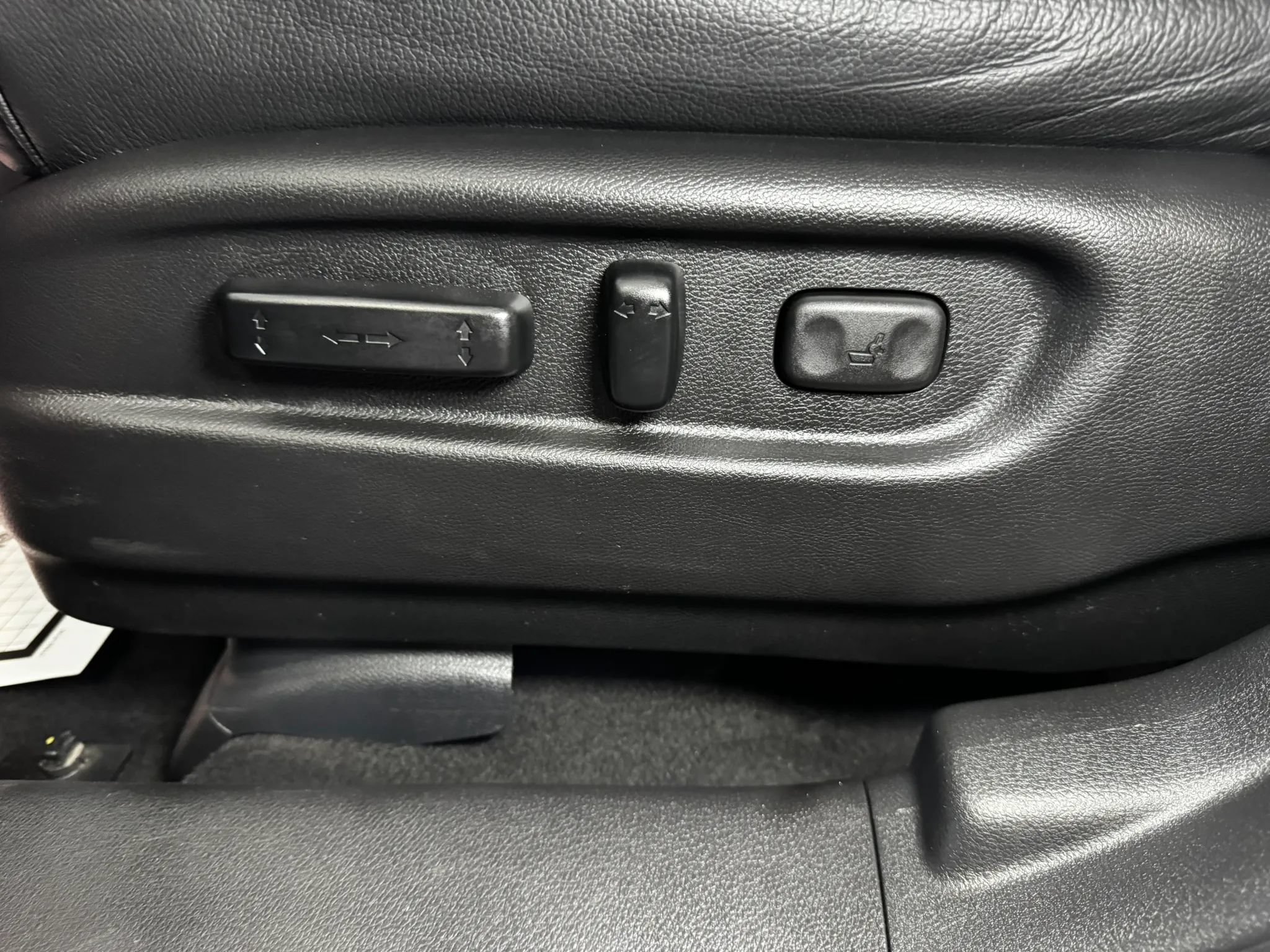 Used 2022 Honda Passport EX-L image 11